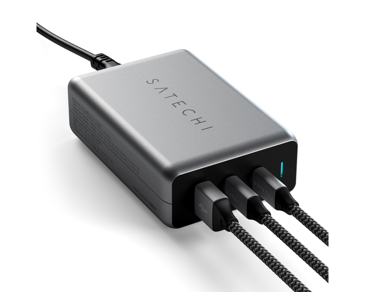 Satechi 100W GaN PD-reseladdare med dubbla USB-C och USB-A-uttag