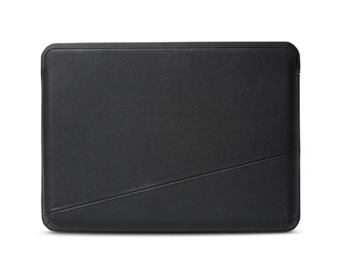 Decoded Leather Frame Sleeve for Macbook 16" Svart