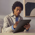 Apple iPad Pro 13 (2024) Wi-Fi 1TB med Standardglas - Rymdsvart