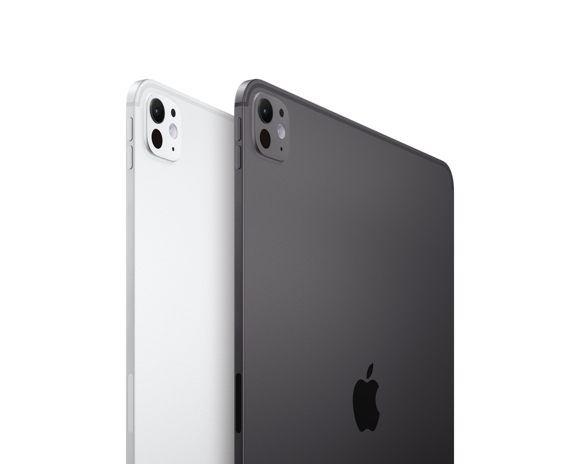 iPad Pro M5 13 tum Rymdsvart 256 GB Standardglas Wi-Fi