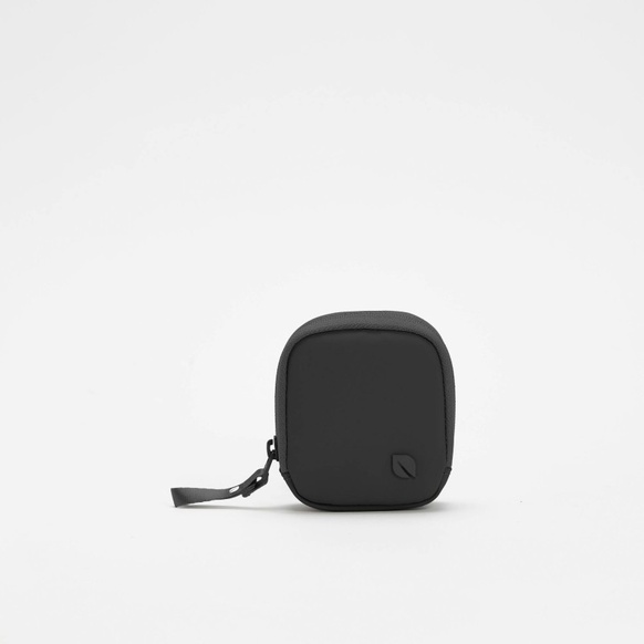Incase A.R.C. Zip Case Pouch - Svart Incase A.R.C. Zip Case Pouch - Svart