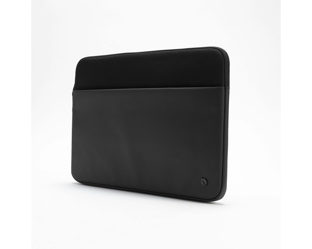 Incase A.R.C. Sleeve till 14" Laptop Svart