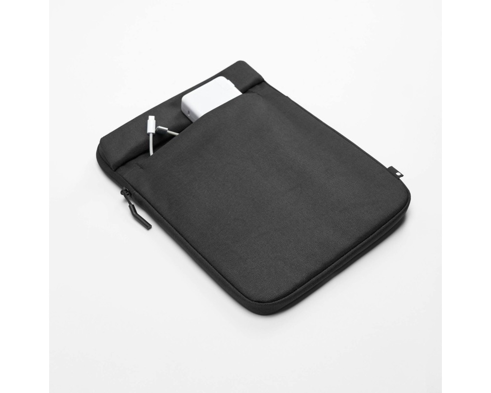 Incase Crosstown Sleeve till 16" Laptop Svart