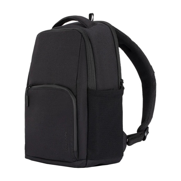 Incase Facet 20L Ryggsäck - Svart